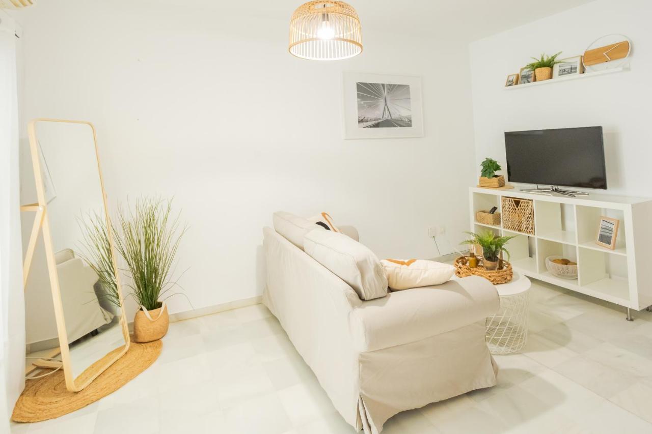 Pisoelpuerto Apartment El Puerto de Santa Maria Luaran gambar