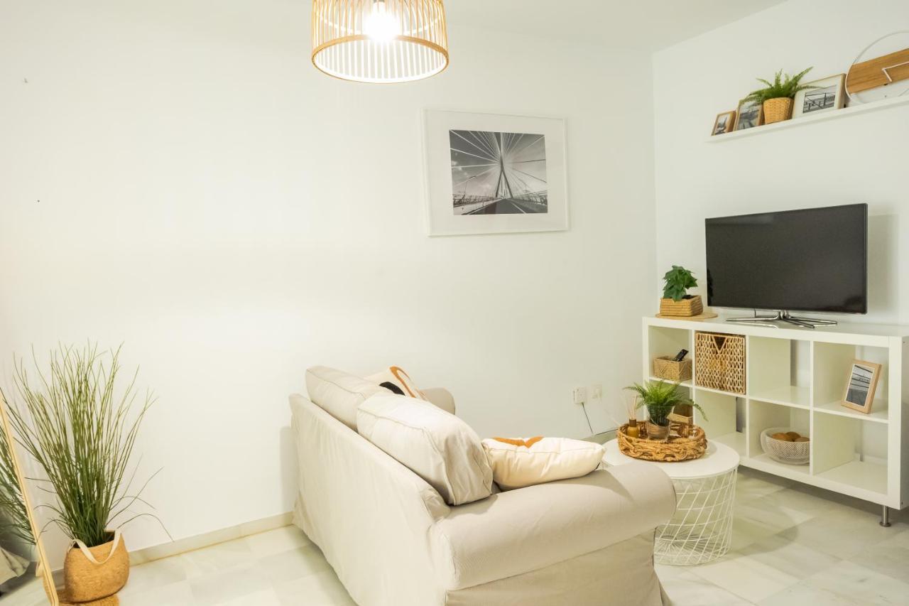 Pisoelpuerto Apartment El Puerto de Santa Maria Luaran gambar
